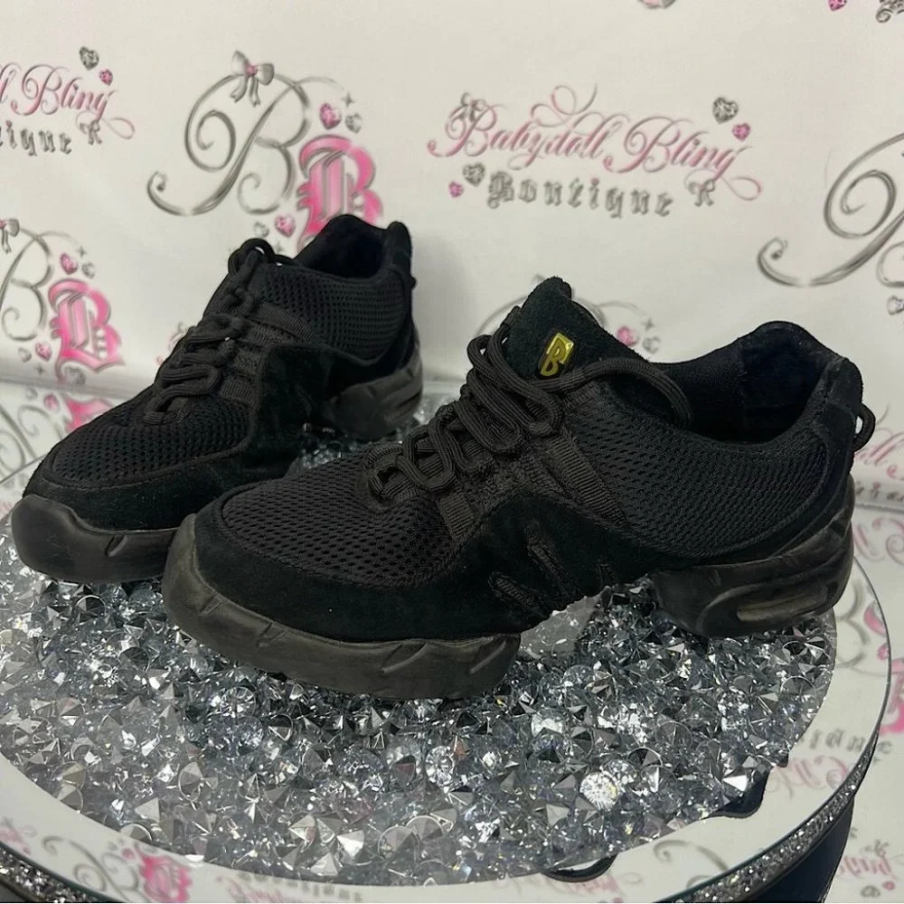 Bloch Boost DRT Dance Sneaker Adult lace up black stretchy dancing shoes